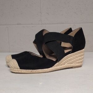 Closed-Toe Cross Strap Espadrille Sandals Size 8.5 NWOT